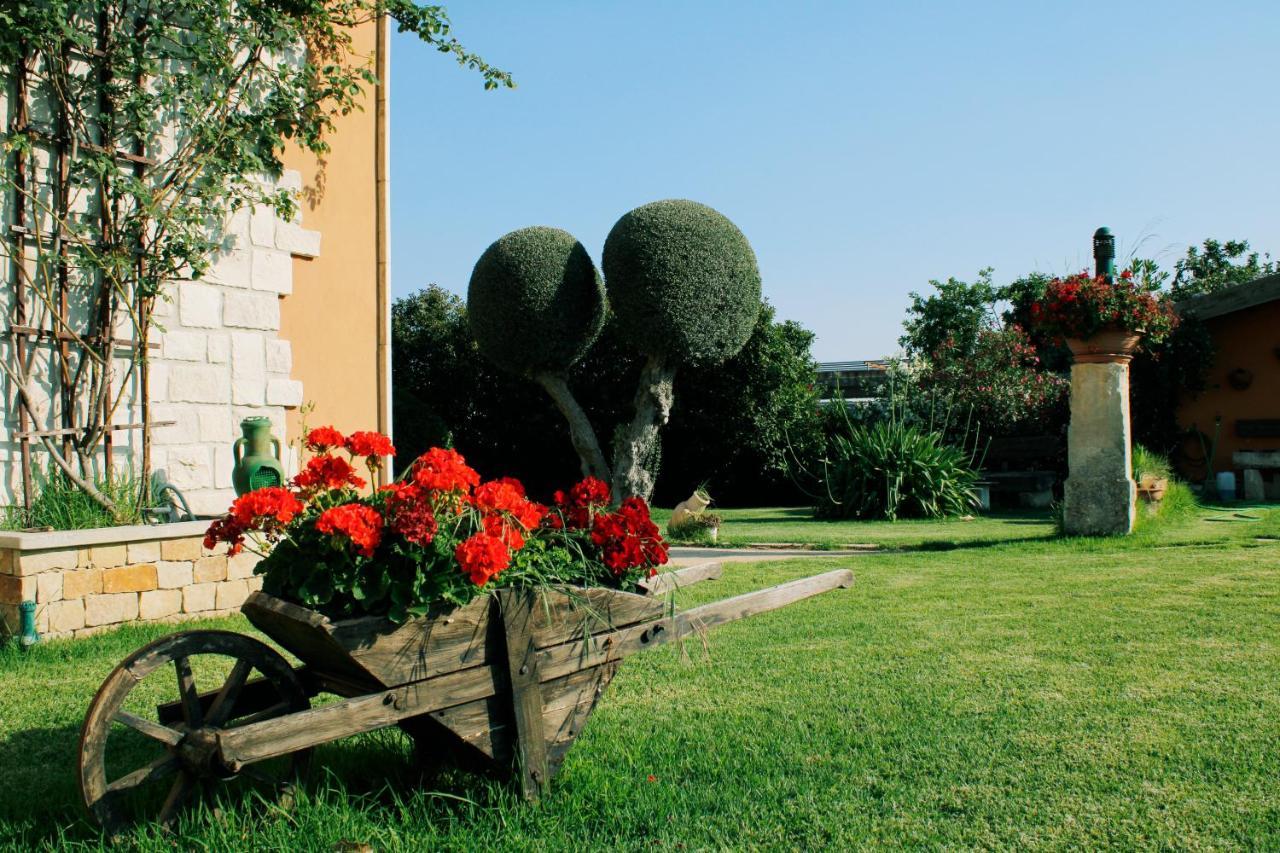 Villa Il Giardino Della Musica à Modica Extérieur photo